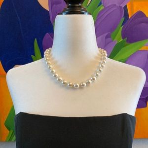 Vintage Faux Pearl Necklace